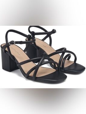 Black Strappy Square-Toe Women's Sandals
